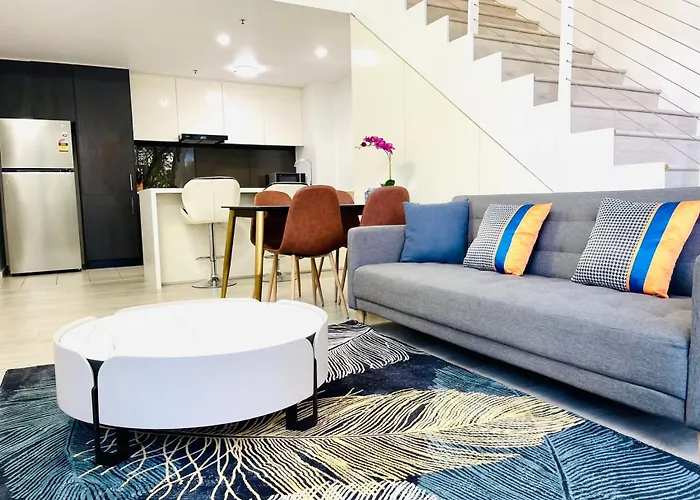 Sydney Resort Style Condo 3 Pools
